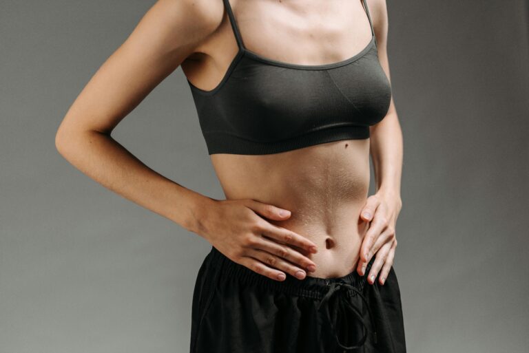 Tummy tuck Turkey - FDL abdominoplasty at Estelux Clinic Istanbul